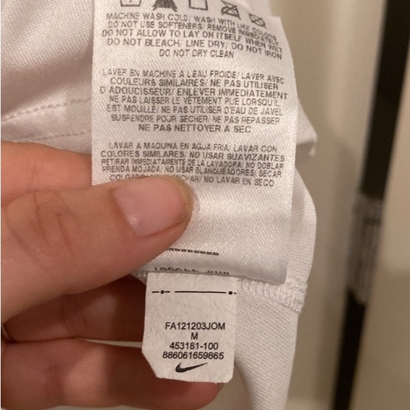 Nike Dry-Fit White Memphis Tigers T-Shirt - Picture 4 of 5